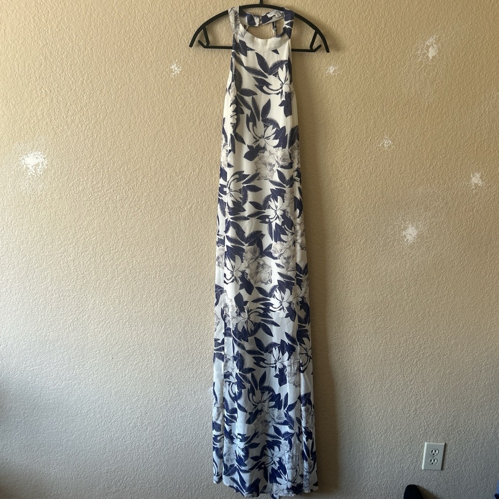 Stella Luce Elegant Blue and White Maxi Dress